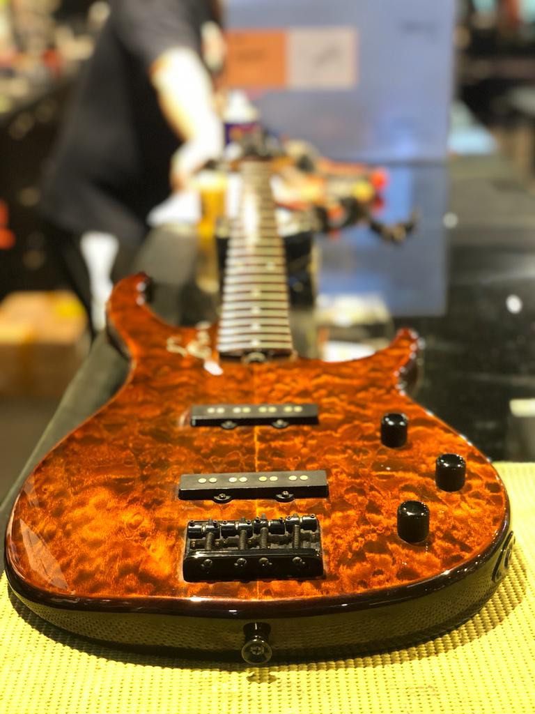 Peavey millennium deals bxp price