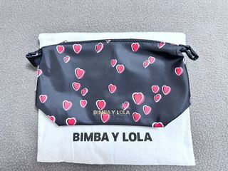 Bimba Y Lola black with red hearts pouch