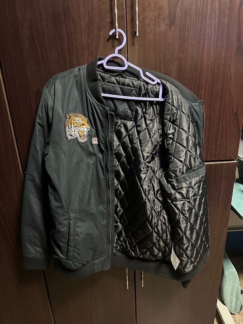 Black bomber jacket with tiger embroidery Men s Fashion Coats