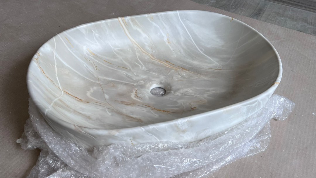 BNIB Bathroom Basin, Furniture & Home Living, Bathroom & Kitchen