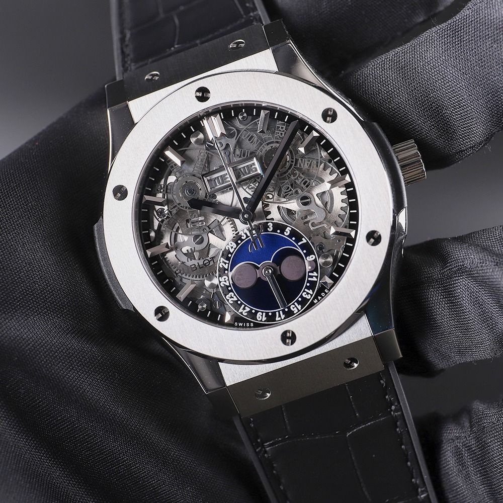 Hublot classic fusion aerofusion moonphase titanium hotsell