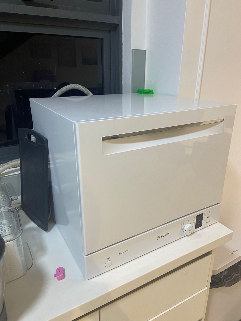 Bosch SKS62E32EU Serie 4 Freestanding Compact Dishwasher 55 cm White