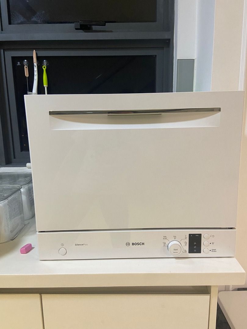 Bosch SKS62E32EU Serie 4 Freestanding Compact Dishwasher 55 cm White