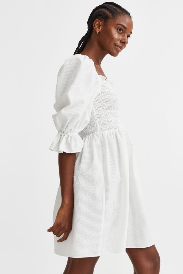 Brand New H M White Puff sleeved Seersucker Dress Women s Fashion