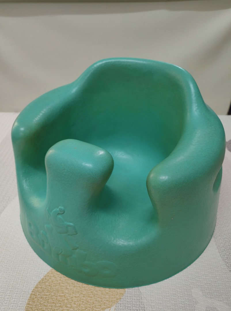 Bumbo seat without sales belt