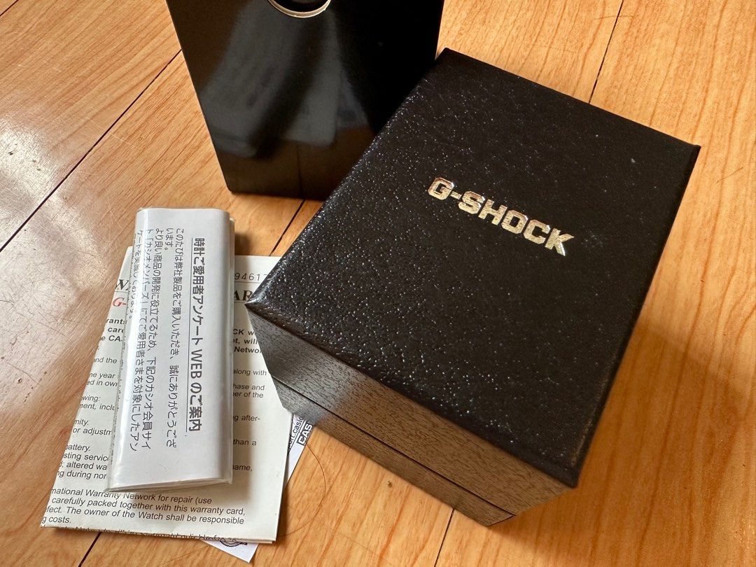 Casio G-Shock GWM5610-1 (Category: Men's Watches) located in Quezon City. Submitted by alvinpatrick (Listing ID 1254016040, Image 2). Description: Discontinued - currently going for over $300 in the US Excellent condition. Hardly used. Clean with minimal signs of wear. Complete with outer box, premium inner box, papers, and complete bracelet links. Basic Specs: Composite Band (Metal/Resin) bracelet - not the usual rubber and costs around Php5k if