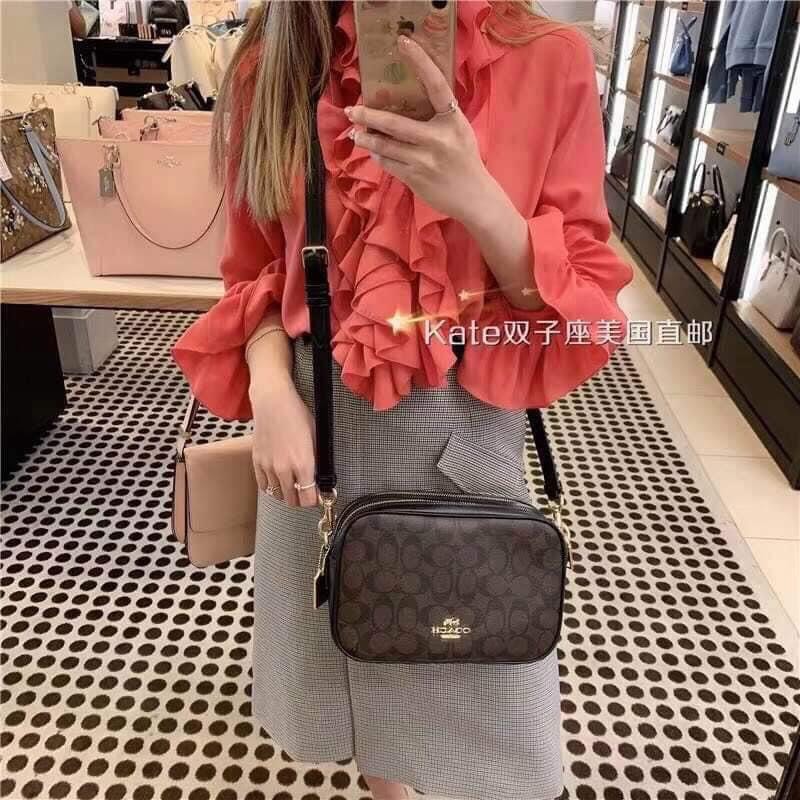 Coach Jes Crossbody in Signature Canvas (F68168), Women's Fashion, Bags &  Wallets, Cross-body Bags on Carousell