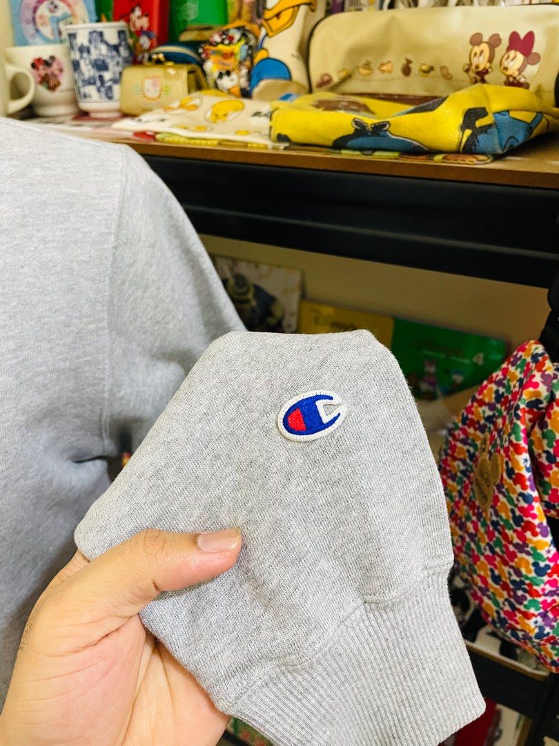 Fake champion sweatshirt hotsell