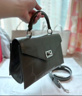 （分類：）位於 。 由 niahc_g 提交（商品編號 1253948092，圖片 1）。簡介： 。
