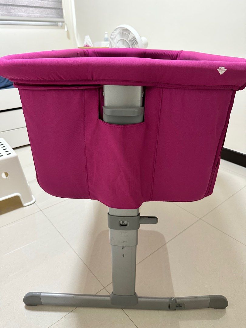Chicco Next2me Bedside Cot, Babies & Kids, Baby Nursery & Kids