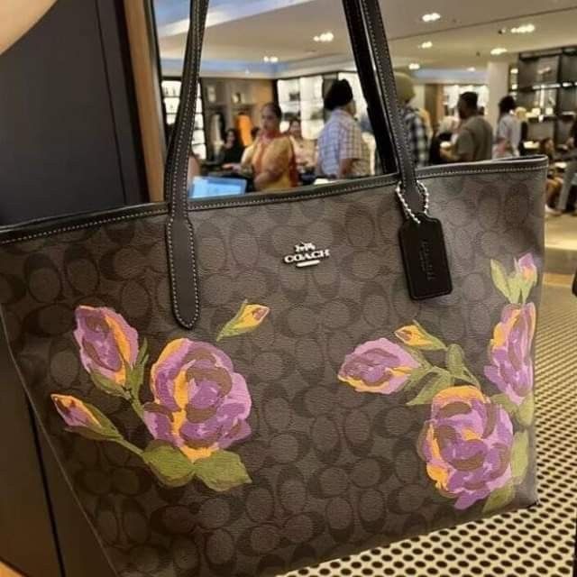 Coach rose top print tote
