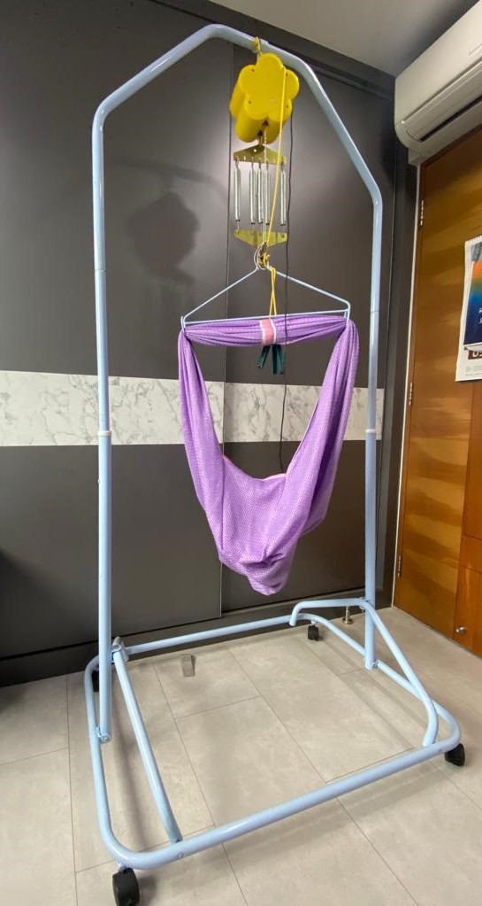 Cloth cradle/ Yaolan, Babies & Kids, Baby Nursery & Kids Furniture, Cots & Cribs on Carousell