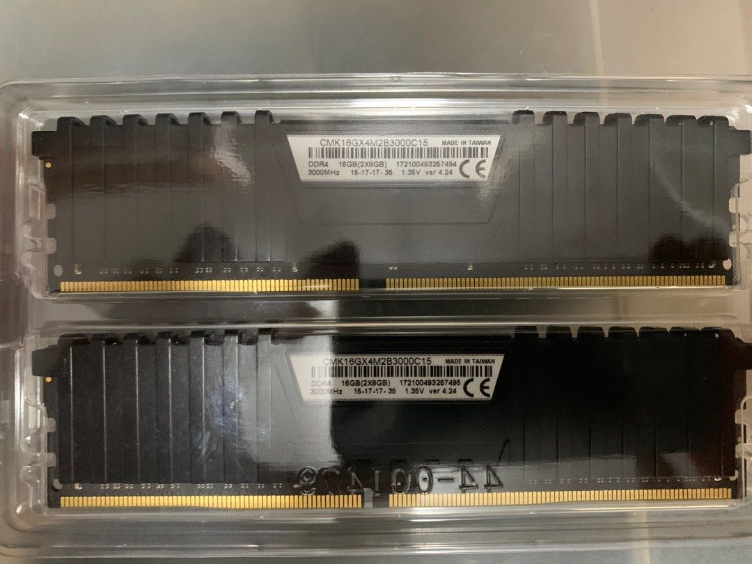 Corsair cmk16gx4m2b3000c15 vengeance 2024 lpx 16 gb