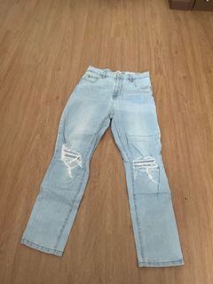 Cotton On Stretch Mom Jeans ( Ripped)