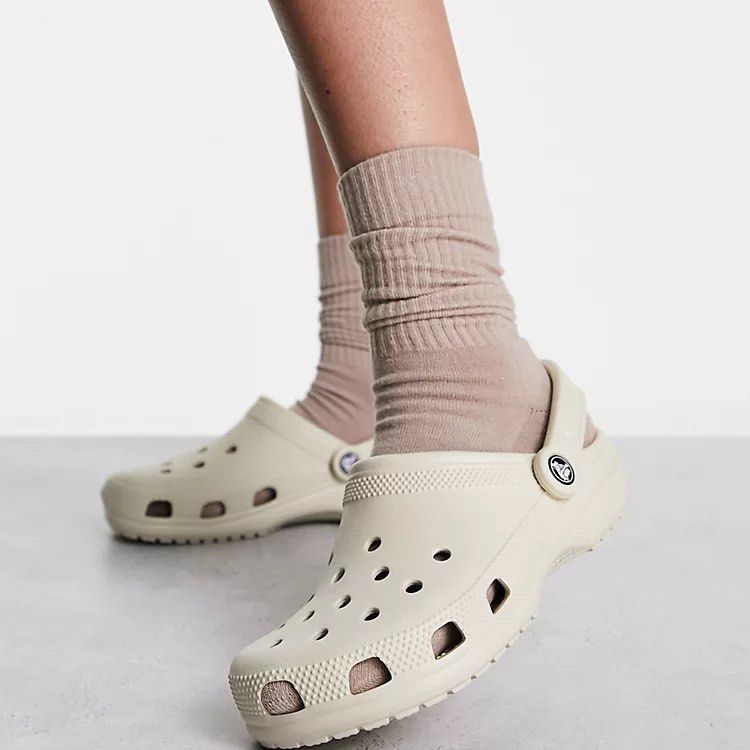 Crocs w7 outlet