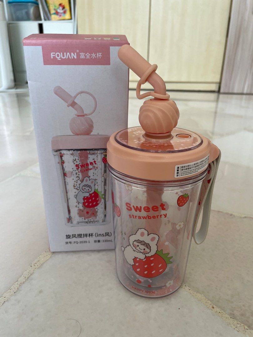 17 oz Strawberry Shaped Kawaii Cup with Straw for Boba Tea, PP Cute Cups with Lid and Straw, Kawaii Tea Cup Bottle, Cute Drinking Cups Bottle for