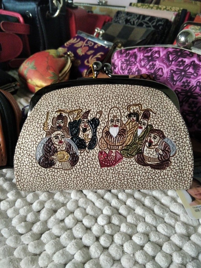 Double kiss sale lock coin purse