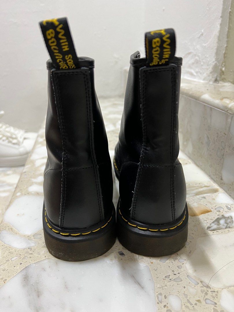 Dr martens sinclair hotsell lookalike