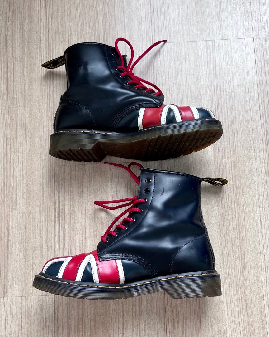 Dr Martens Union Jack Boots Men s Fashion Footwear Boots on