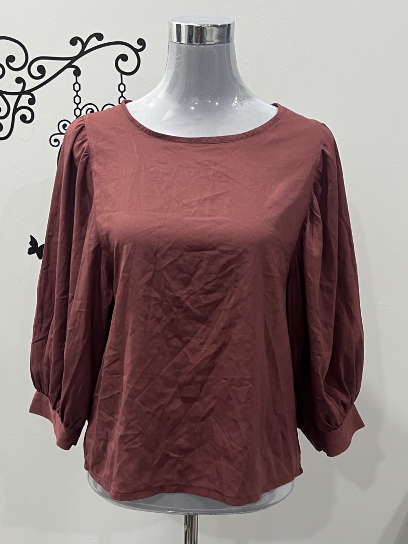 Dusty Pink Top, Women's Fashion, Tops, Other Tops on Carousell