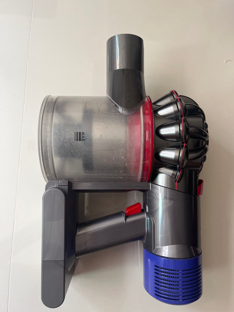 Dyson vacuum V8 (faulty ), TV & Home Appliances, Vacuum Cleaner & Housekeeping on Carousell
