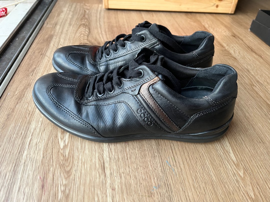 Ecco chander on sale