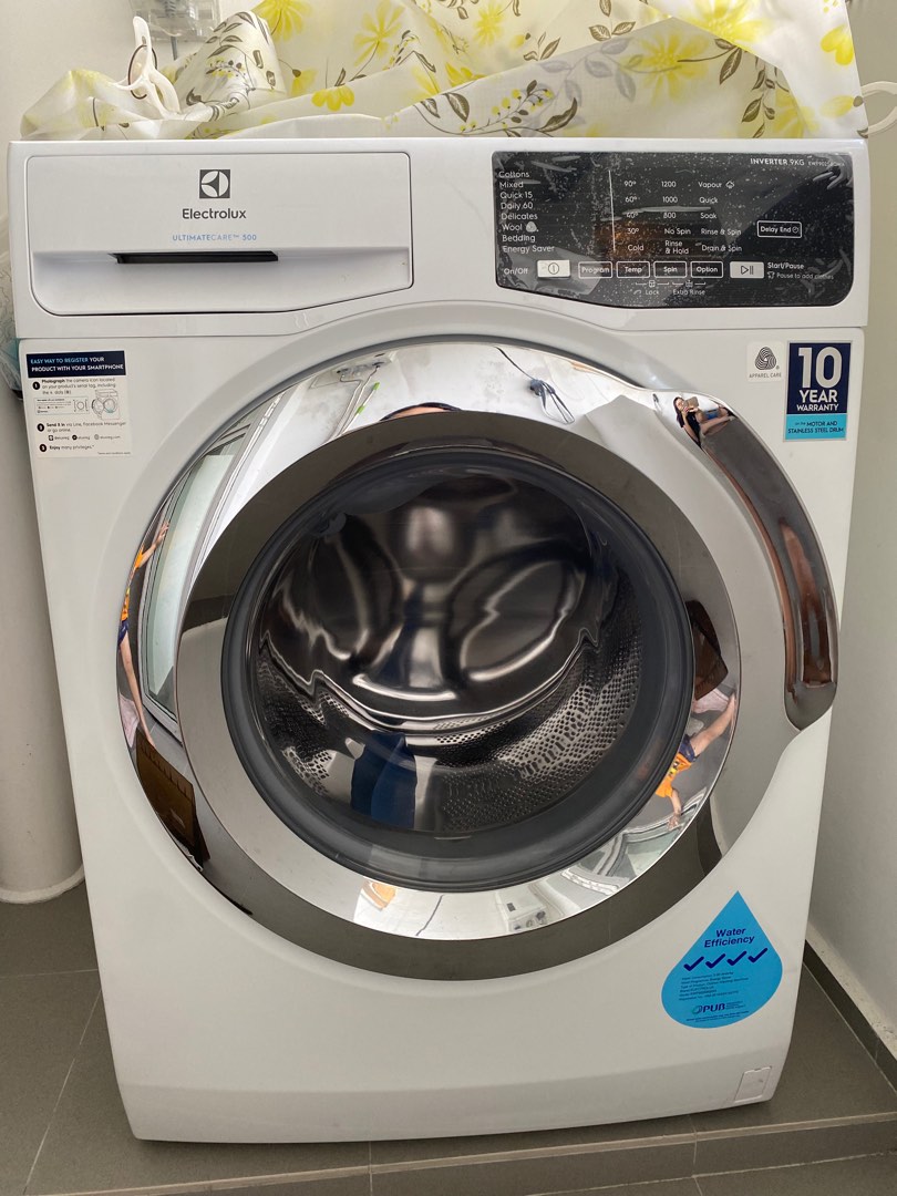 Electrolux 9kg front load washing machine, TV & Home Appliances