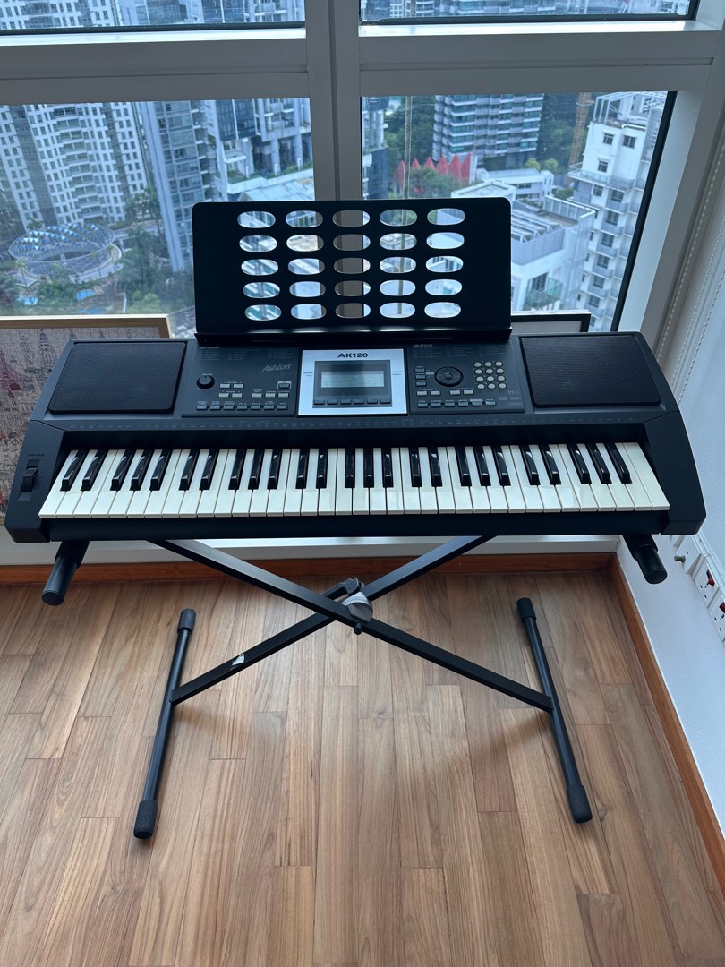 Electronic Keyboard with Stand, Hobbies & Toys, Music & Media, Musical