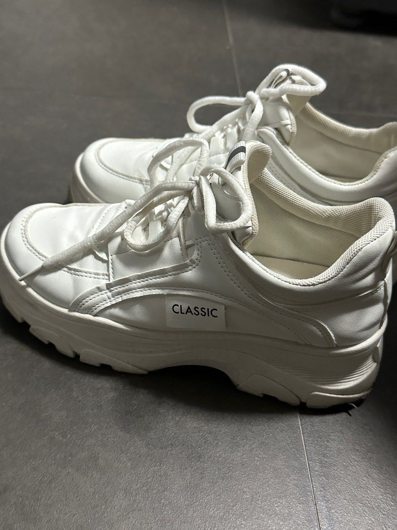 White everyday sneakers cheap