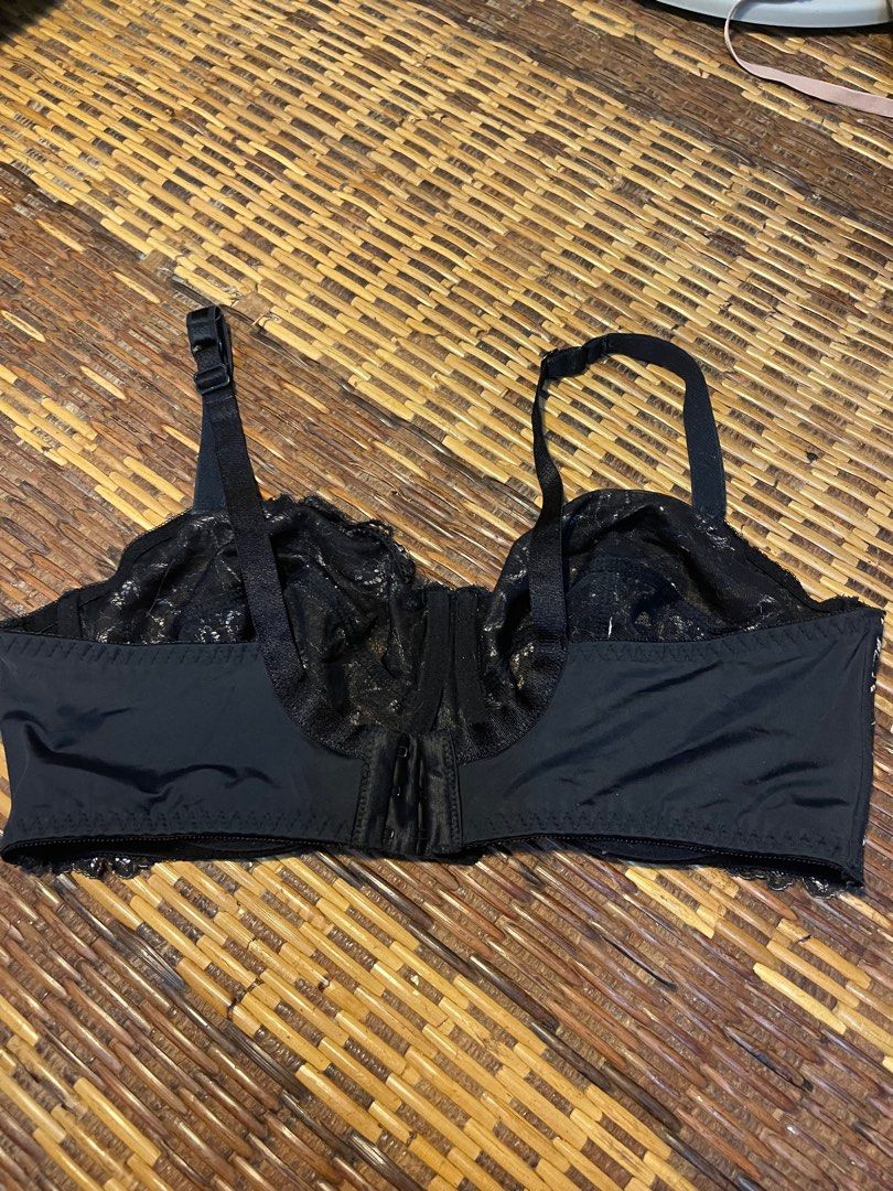 Fayreform bra 32G, Women's Fashion, New Undergarments & Loungewear on  Carousell