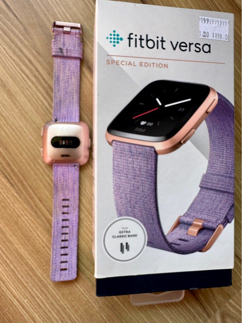 Fitbit Versa Special Edition Purple