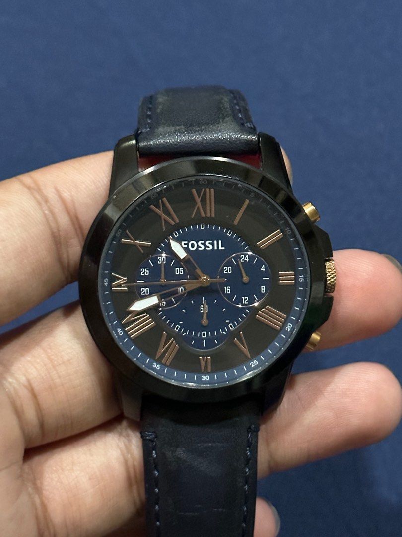 Fossil grant chronograph navy on sale leather watch
