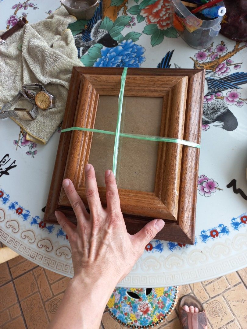 Frames solid wood 2 pcs (Category: Vintage Collectibles) located in Kuala Lumpur. Submitted by robert76888 (Listing ID 1253909983, Image 3). Description: 2 vintage item frame, all $48. deal at cheras..