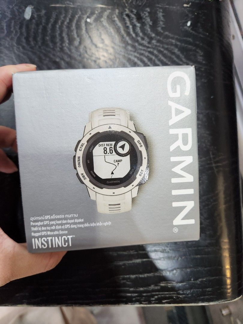 Garmin instinct rugged on sale gps smartwatch