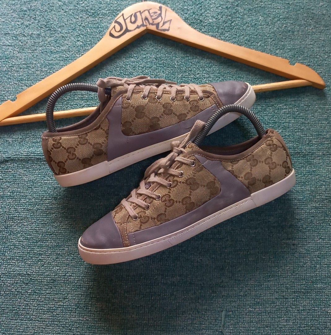 Gucci ace sneakers monogram top