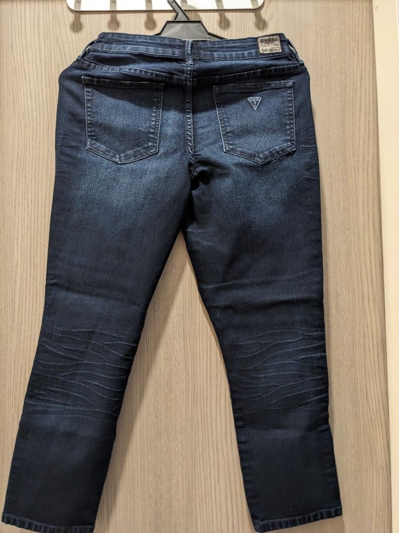 Guess sales size 28