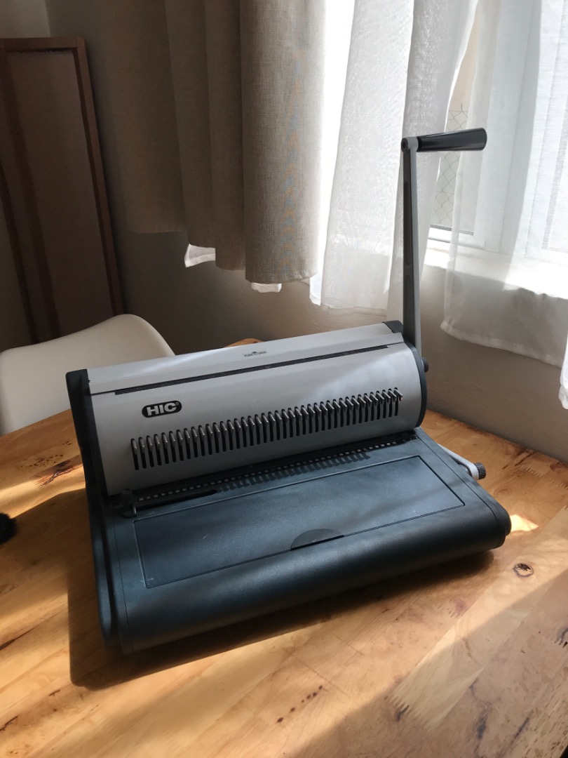 HIC Heavy Duty Wire Bind Machine TW3100 31 (16mm), Computers & Tech