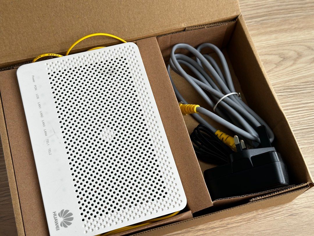 Huawei OptiXstar GPON Terminal + Bridge GPON Terminal + Dual Bank Mesh ...