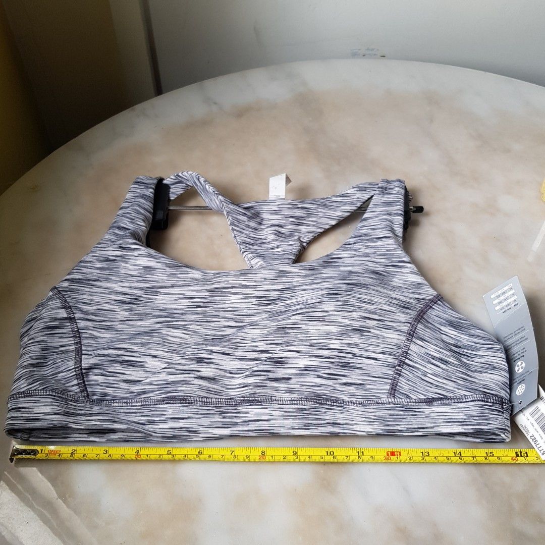 😊Ideology Sports Top - XL, Women's Fashion, Activewear on Carousell