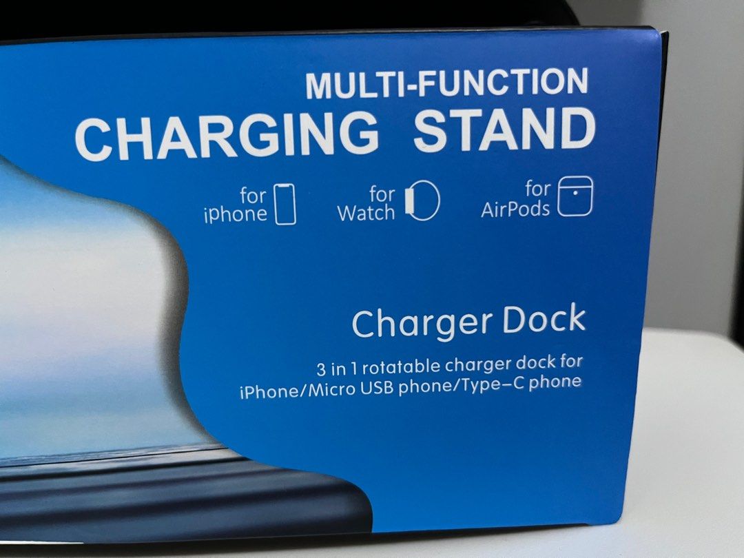 iPhone multi function charging stand (Category: Chargers & Cables) located in Singapore. Submitted by ying_0102 (Listing ID 1254000710, Image 2). Description: .