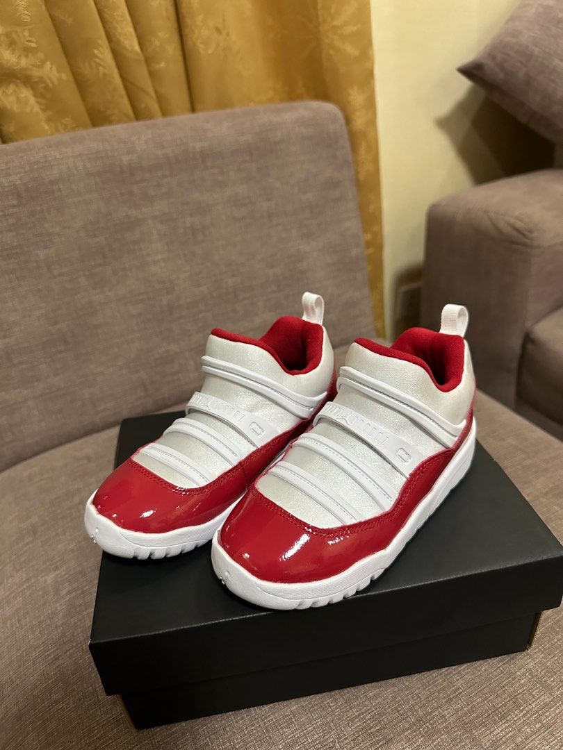 Jordan 11 2024 retro flex