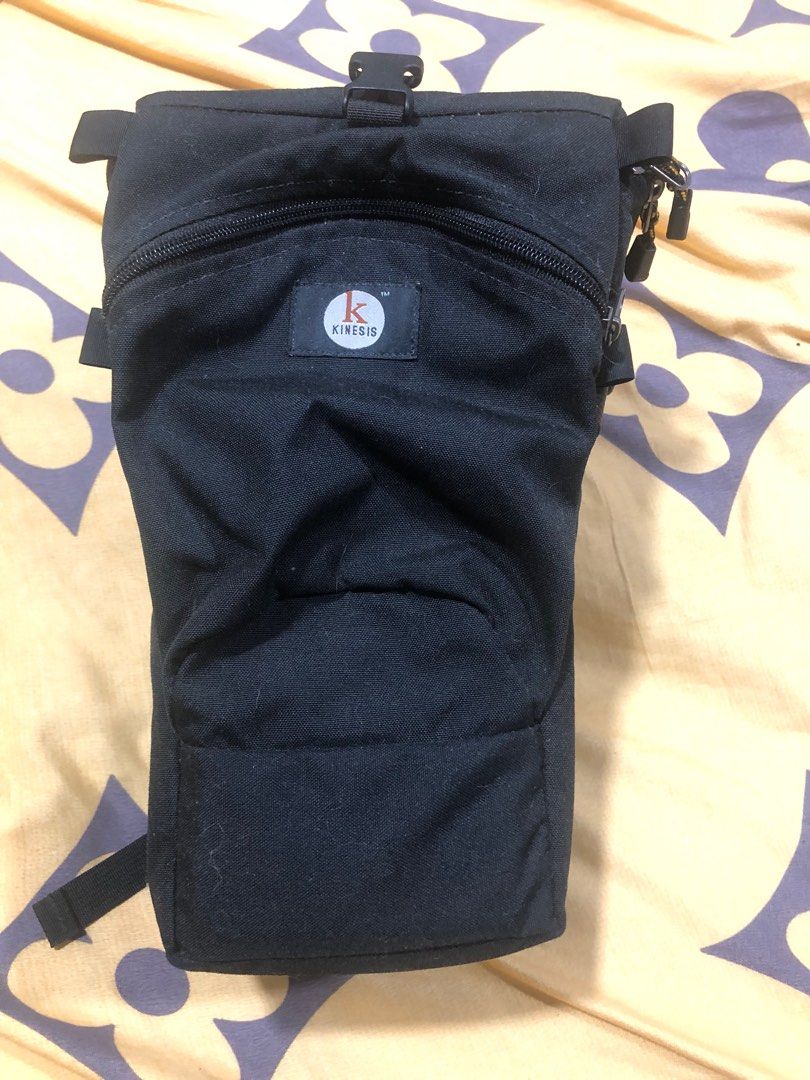 Kinesis Camera Bag (Category: Camera Bags & Carriers) located in Imus. Submitted by verjel-31076 (Listing ID 1254077758, Image 3). Description: Topload Camera Bag Good for Camera with Attached Lens 12 inches Height.