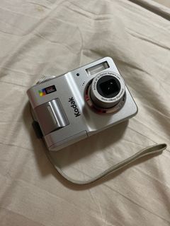 (Category: ) located in . Submitted by ceoretrocamera (Listing ID 1254007617, Image 1). Description: .