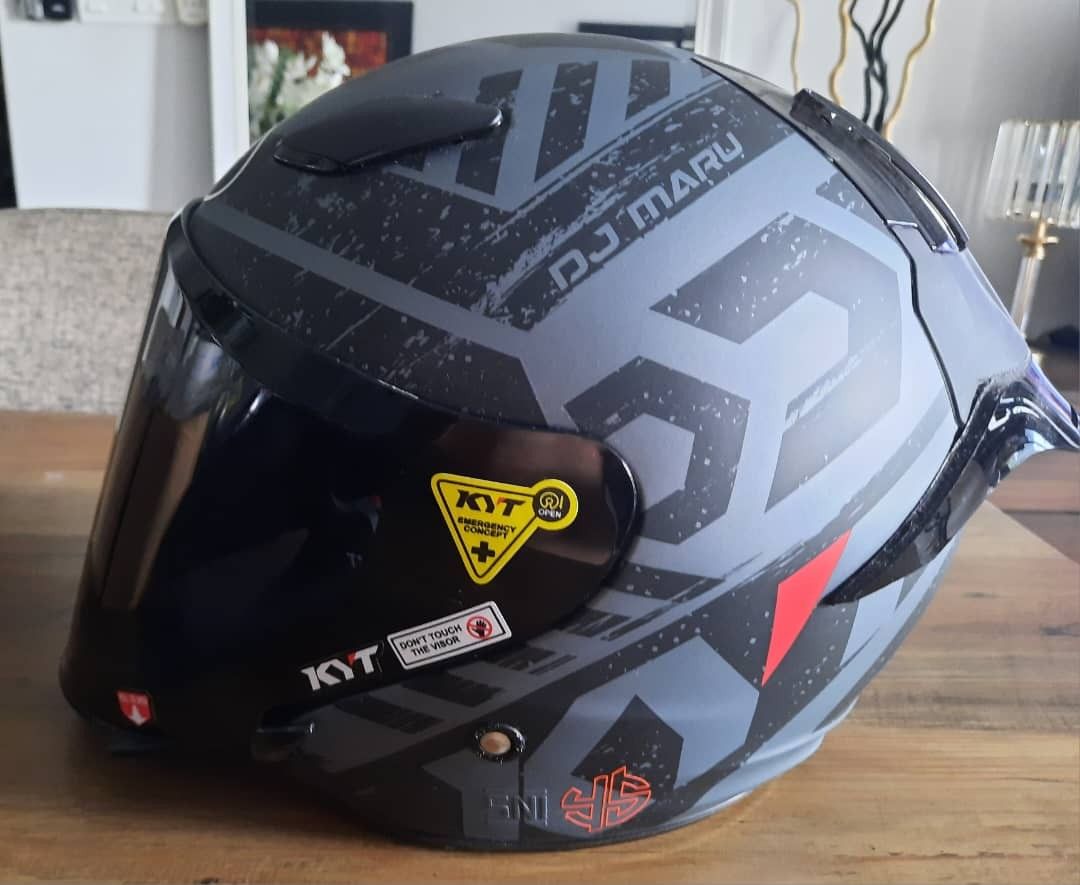 Helmet kyt top dj maru