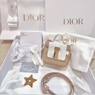 How much is Ji Soo of Blackpink's new Dior Micro Bag? Price in Singapore