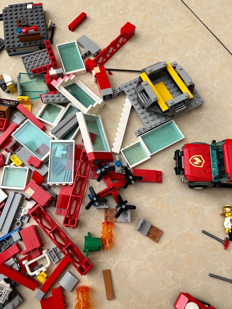 Lego city shop fire station 60215