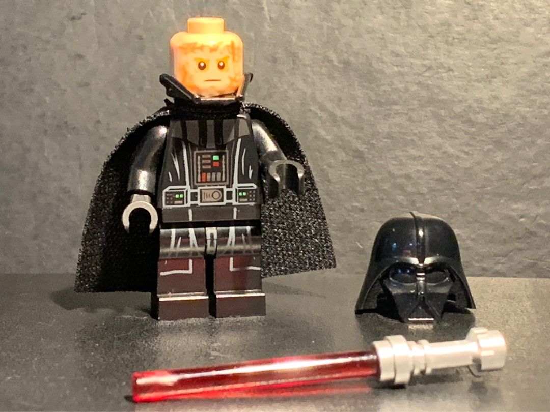 LEGO Star Wars Darth Vader Minifigure Sith Lord Transformation 75183 sw0834 Used