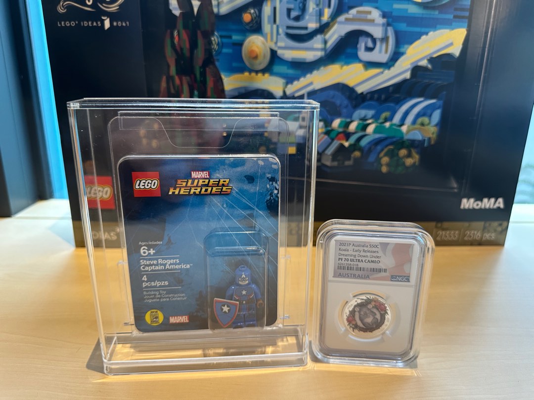 Lego captain sales marvel sdcc