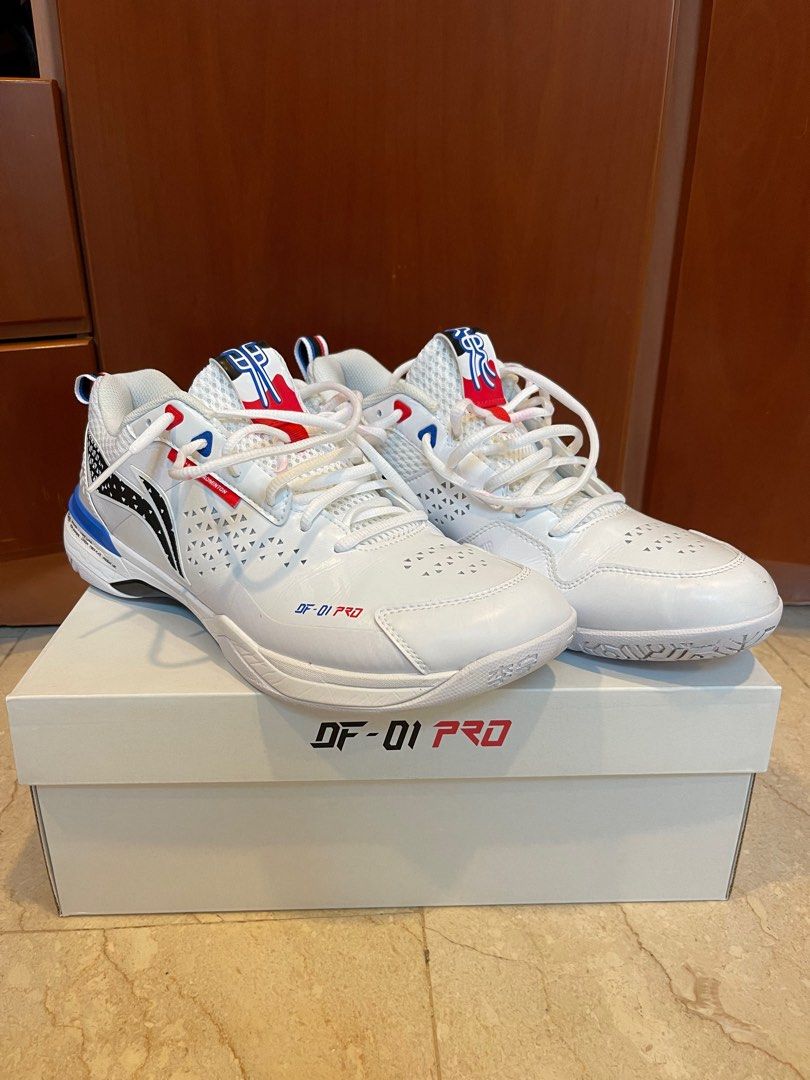 Lining Badminton Shoes, Sports Equipment, Other Sports Equipment and
