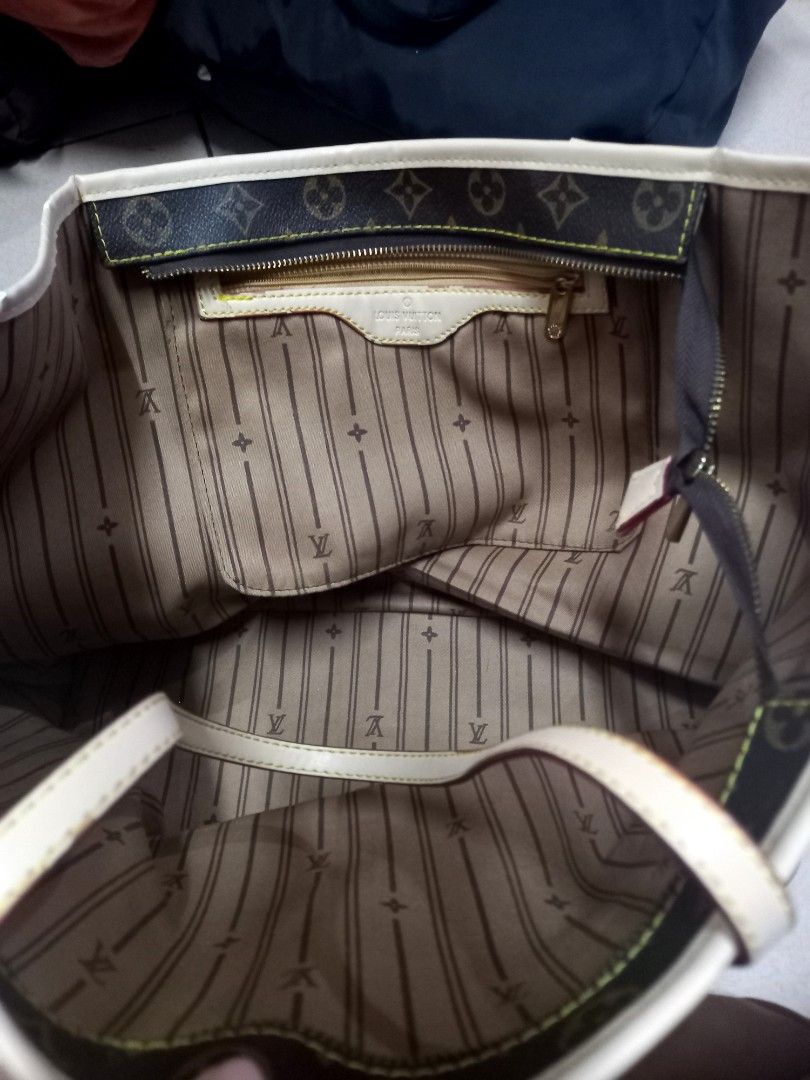 Louis Vuitton Neverfull Zipper GM. Luxury Bags Wallets on